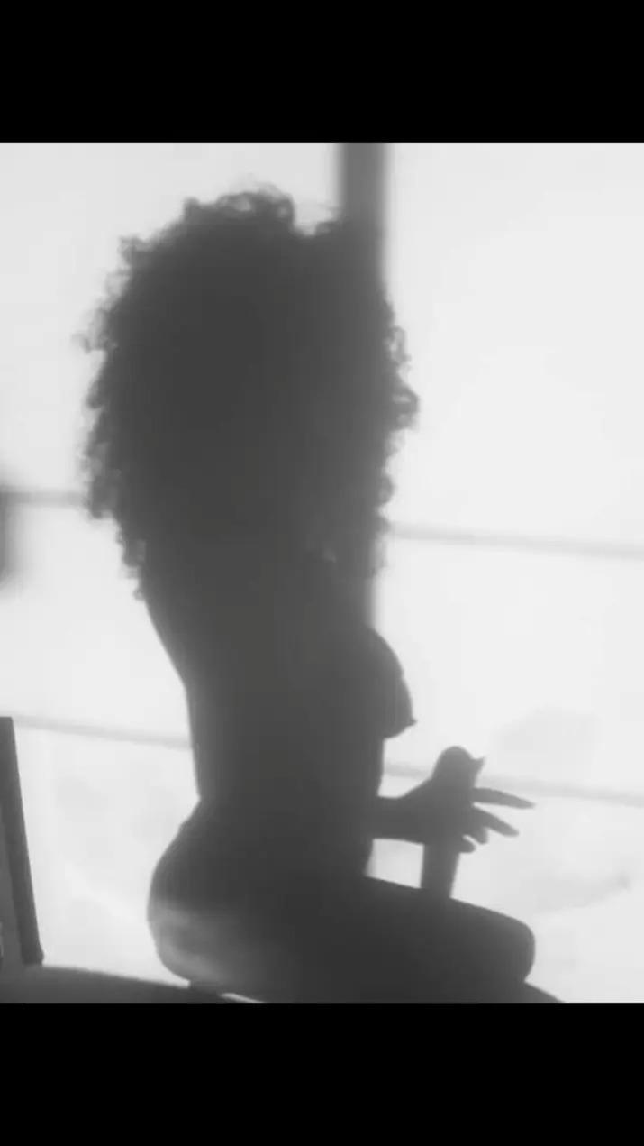 HornyLady22 from Afghanistan