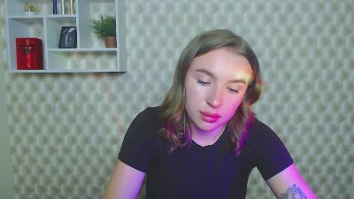 JuliLa_ from United States