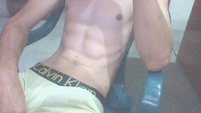 LooHot from Venezuela