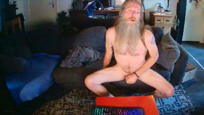 Make_me_hard_ from Norway
