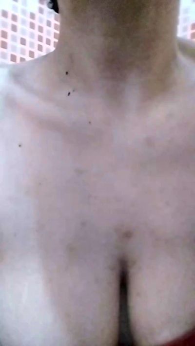 Morenah567 from Brazil