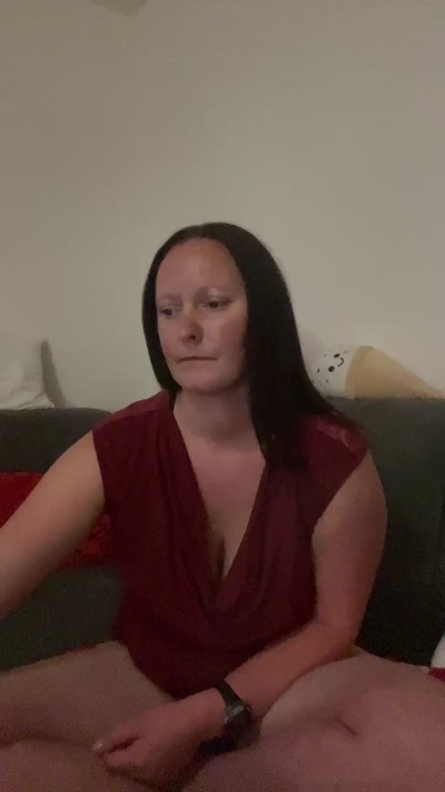 Nadine1990 from Germany