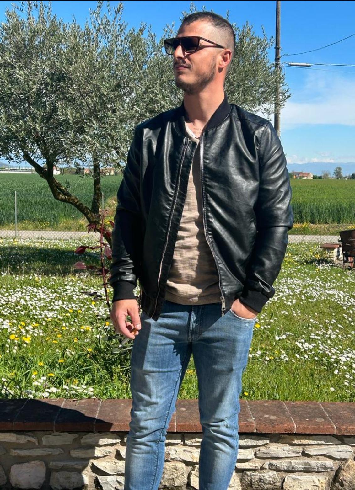 Pippo936 from Italy