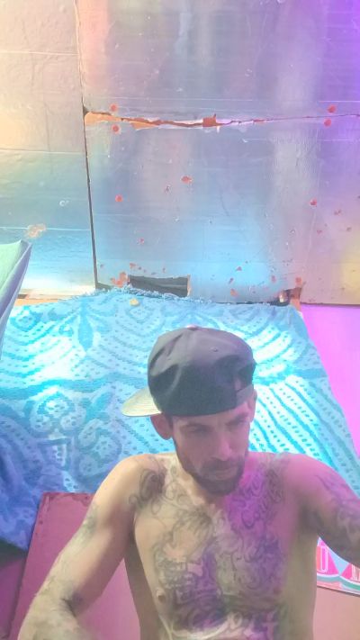 Prettyboytatted from United States
