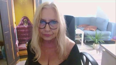 Sofia_xLOVE from Germany