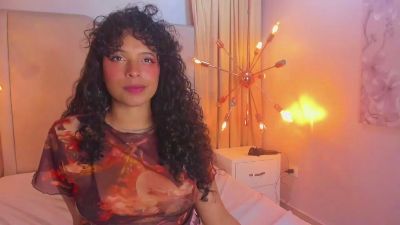 Sweet_Lucy_ from United States