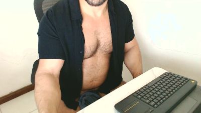 beard_man_sexy from Brazil