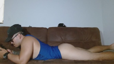 danielsbigcum from Colombia