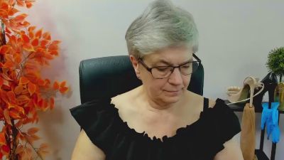 femmeIRIS from Germany