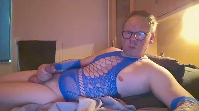 slutboyx73 from Netherlands