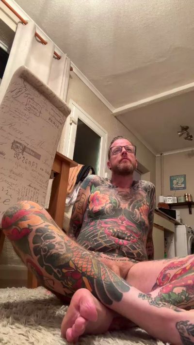 tatzlad from United Kingdom